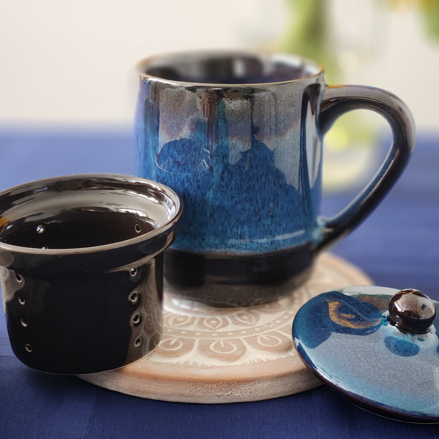 Lak Lake Ceramic Tea Infuser Mug