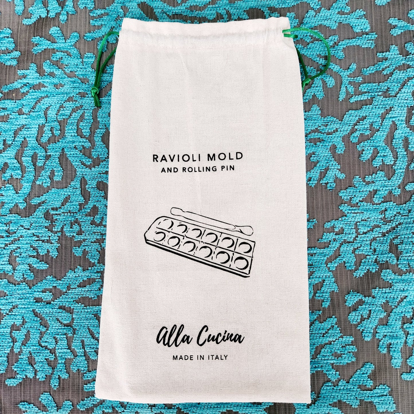Ravioli Mold with Roller
