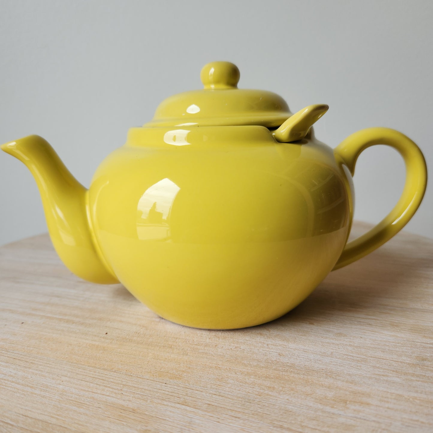 Teapot with Ceramic Infuser