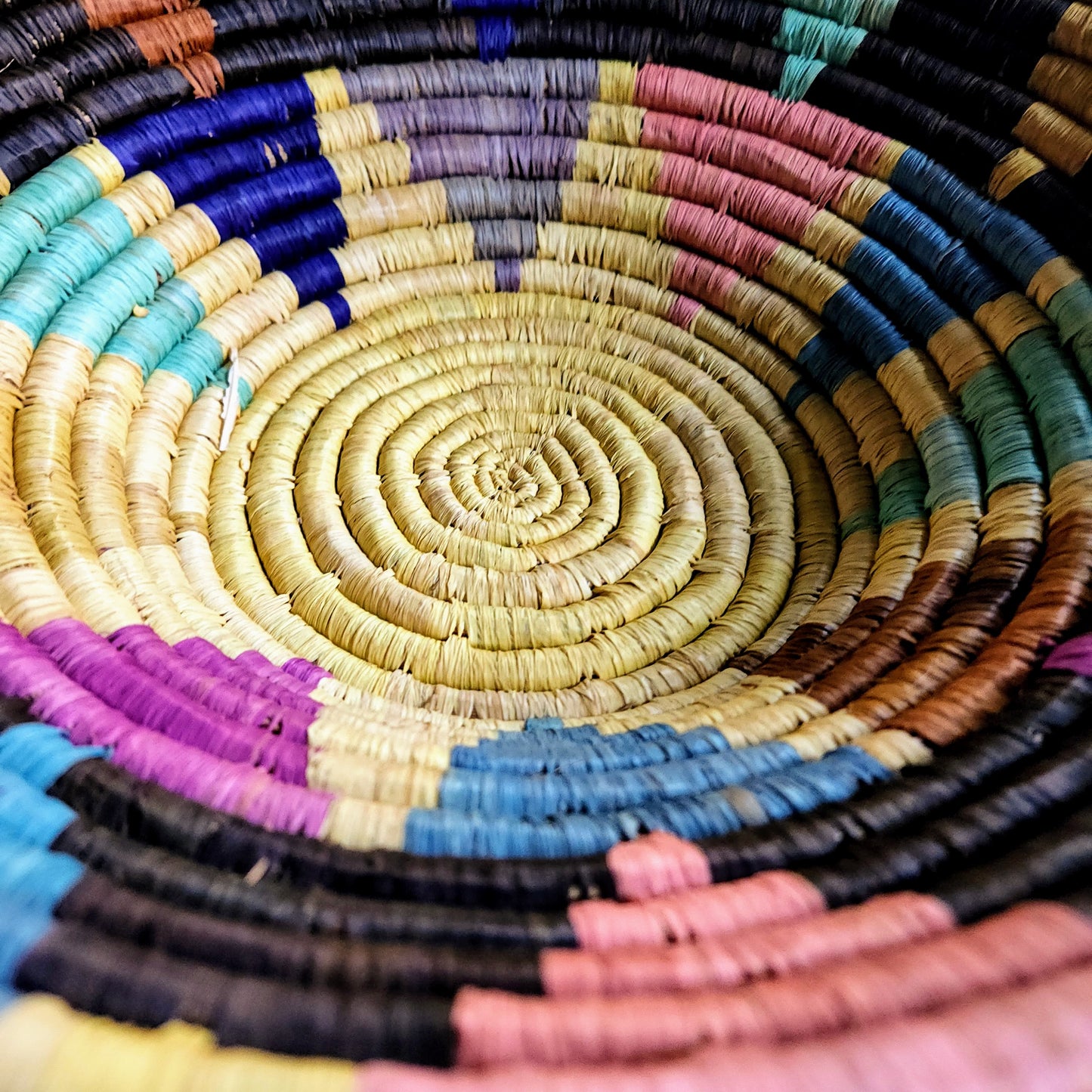 Makali Sunburst Raffia Basket